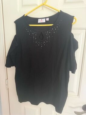 Quacker Factory Black Cold-Shoulder Tee with Stud Accents